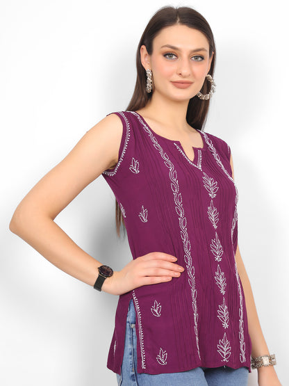Modal Chikankari Sleeveless Short Kurti for Women – Authentic Lucknowi Style.
