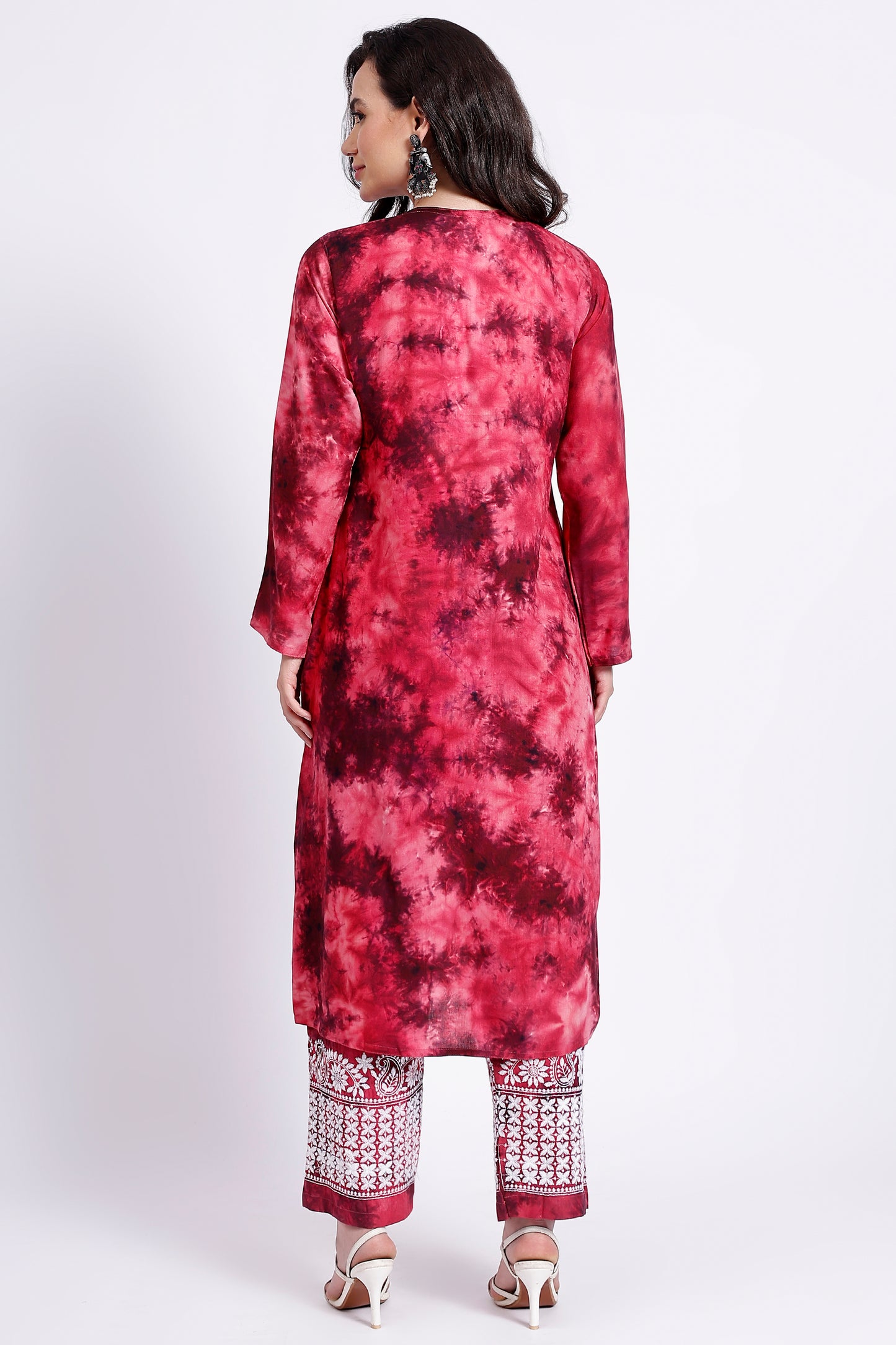 The Chikankari Story Embroidered Rayon Tie-Dyed Chikankari pink Kurti Plazzo set with 3D Embroidery.