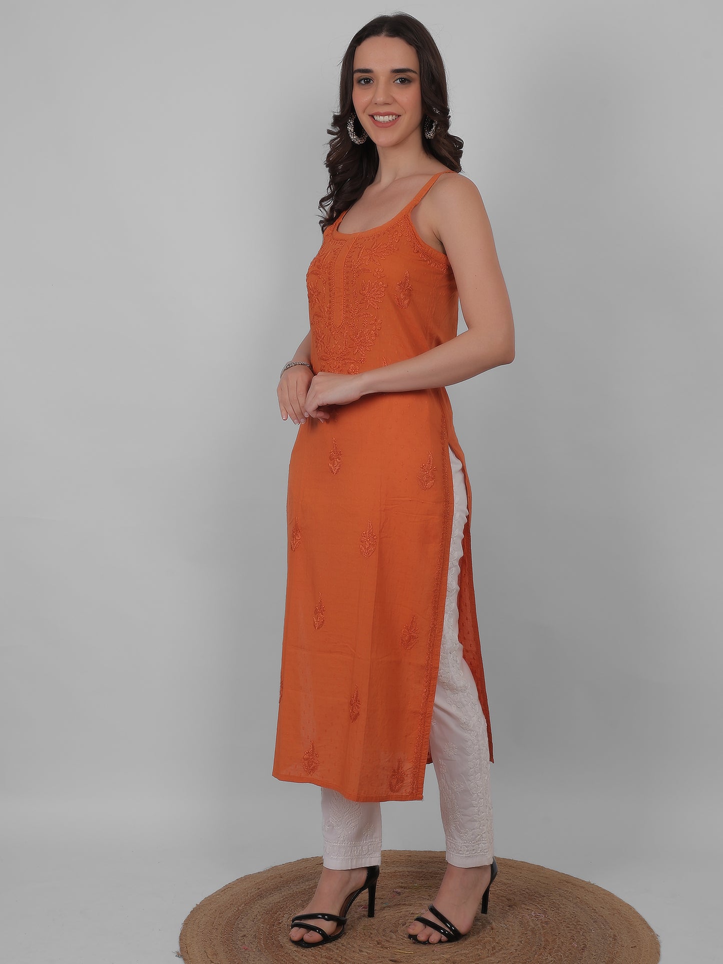 Shop sea green pure cotton dobby Chikankari straight kurti with authentic Lucknowi hand embroidery. Soft, breathable and perfect for summer wear.