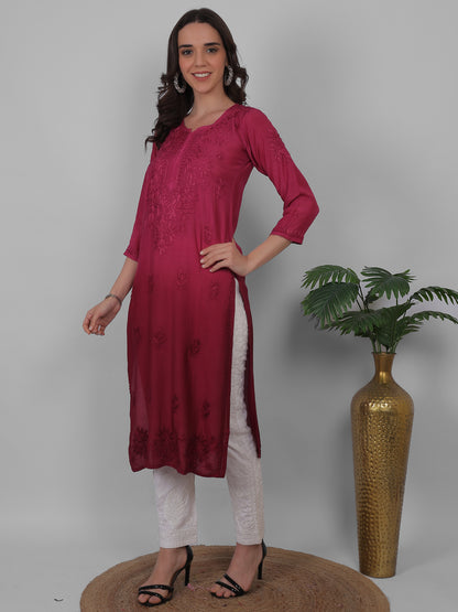 ആഡംബര സിയാൻ ചിക്കൻകാരി കുർത്തി ഹാൻഡ് എംബ്രോയ്ഡറി മസ്ലിൻ ഫാബ്രിക്ക്, മുഗളായി, ലഖ്നവി മോട്ടിഫുകൾ - ബോളിവുഡ്-റെഡി പരമ്പരാഗത ചാരുത