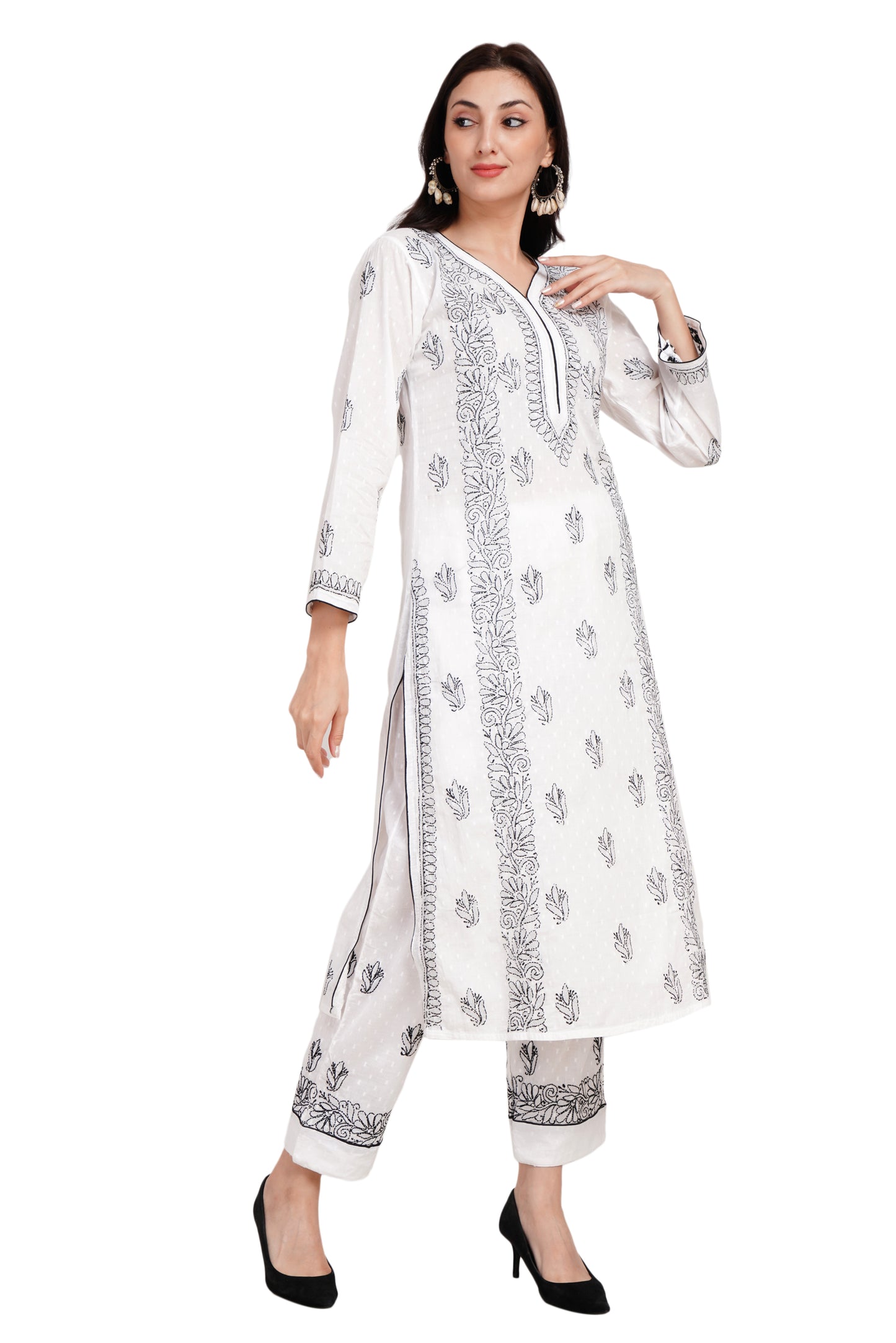 The Chikankari Story Traditional Lakhnavi Pure Cotton Kurti Set with Chikankari Hand Embroidery – Black-and-White Bakhiya Work, Bollywood Glamour, Artisanal Ensemble.